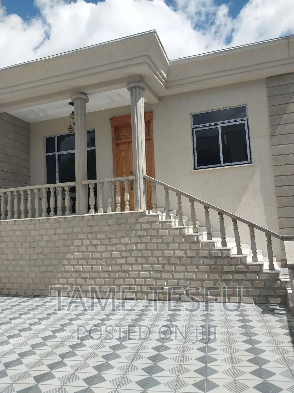Furnished 4bdrm House in Yeka 02 for sale