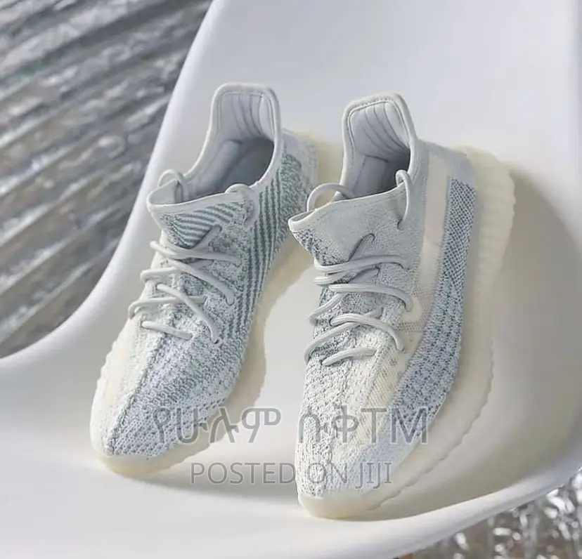 Original Adidas Yeezy 350 V2 Boost Shoes
