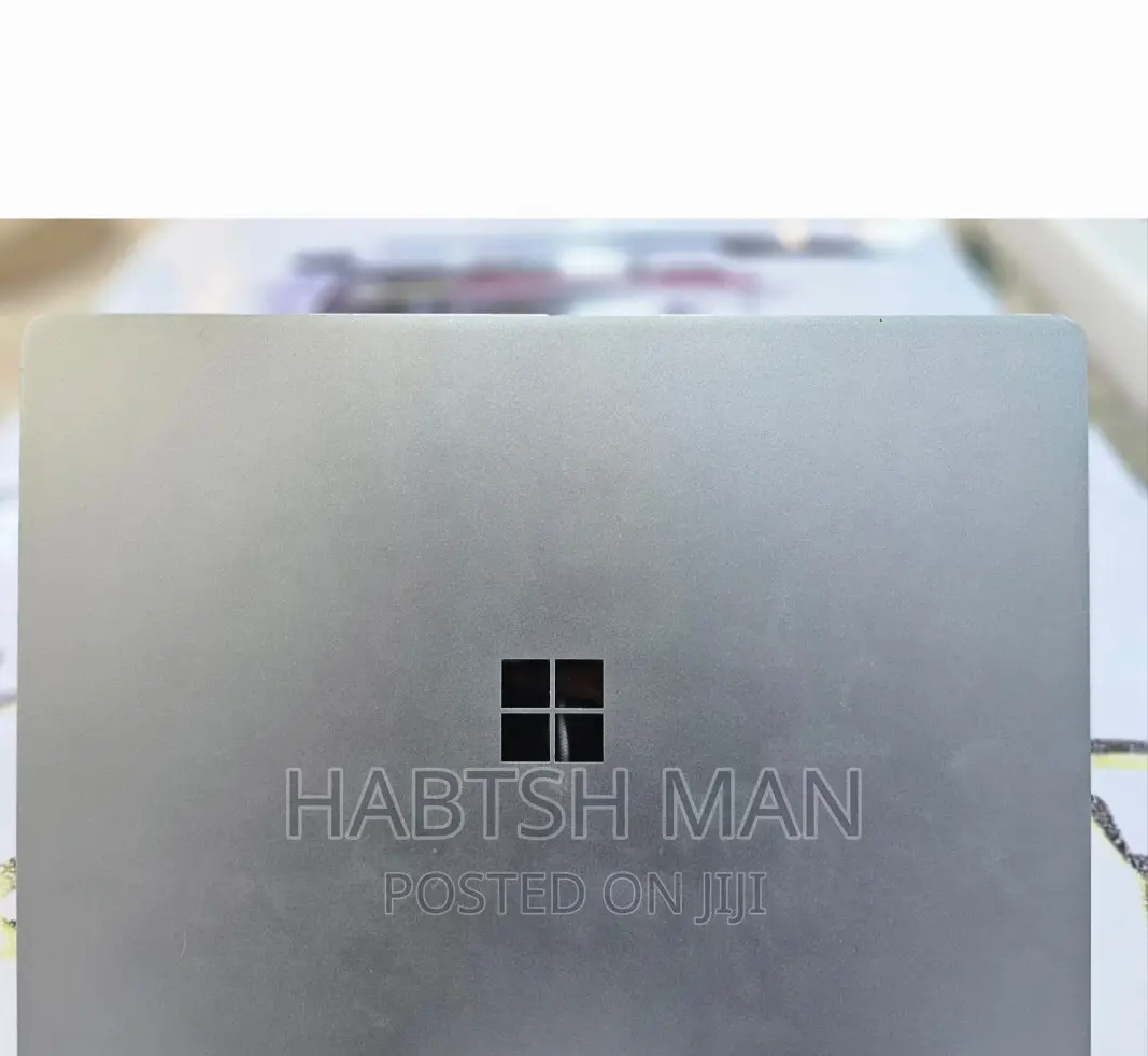 New Laptop Microsoft Surface Pro 7 8GB Intel Core I5 SSD 128GB