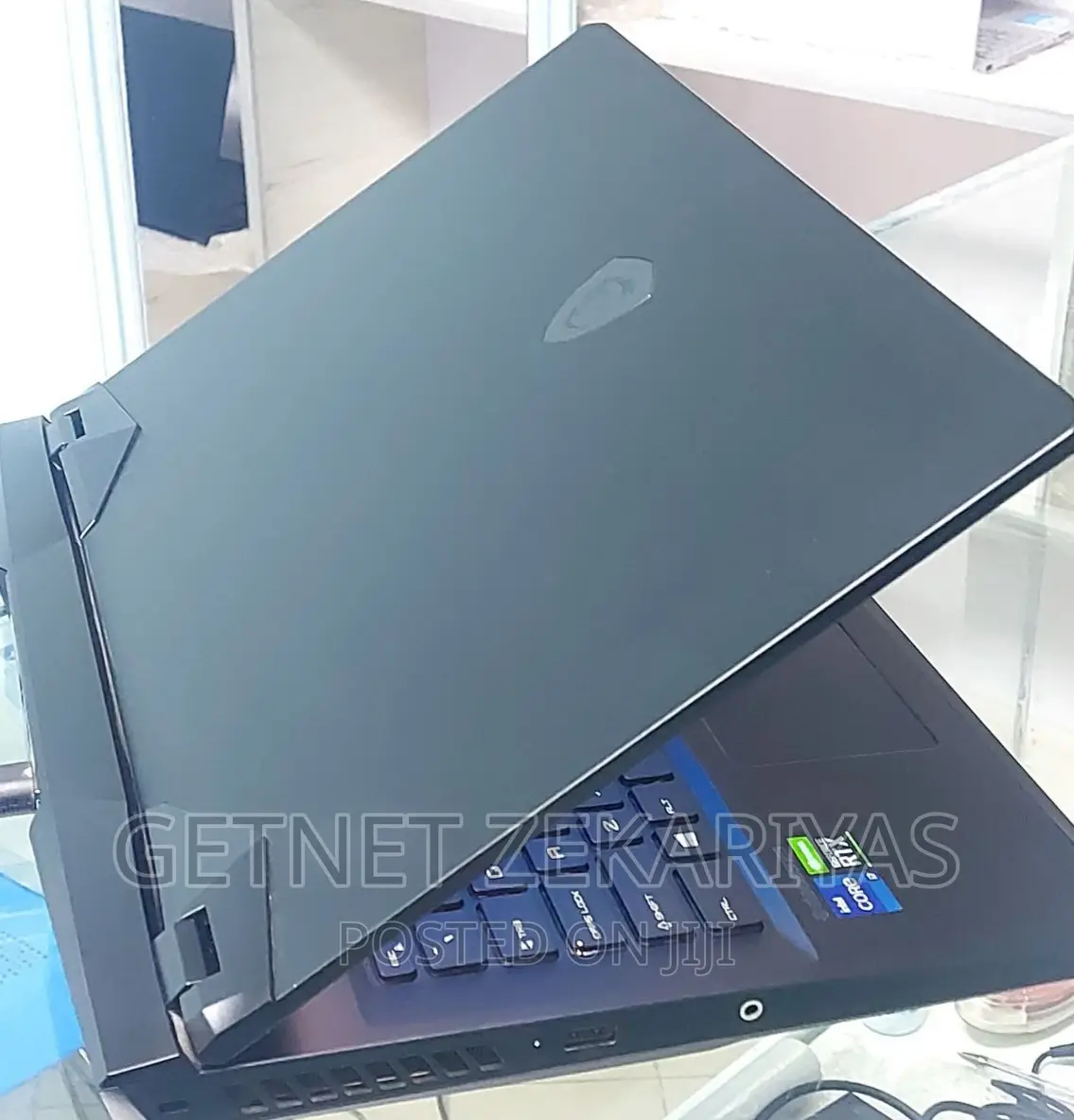 New Laptop MSI GP75 Leopard 16GB Intel Core I7 SSD 1T