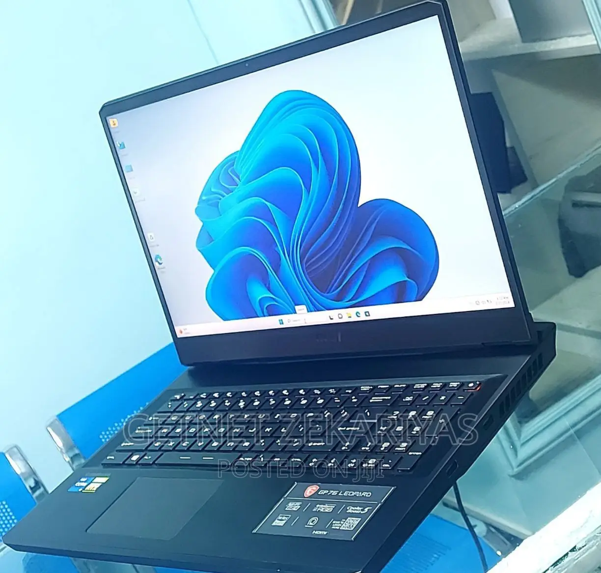 New Laptop MSI GP75 Leopard 16GB Intel Core I7 SSD 1T