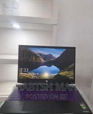 New Laptop HP Pavilion 15 8GB AMD Ryzen 5 SSD 512GB