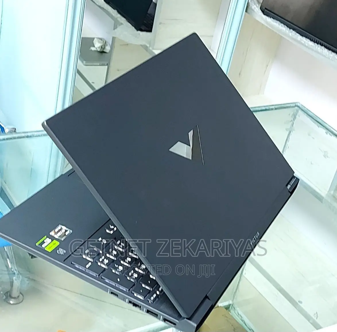 New Laptop HP Victus 15 8GB AMD Ryzen 5 SSD 512GB