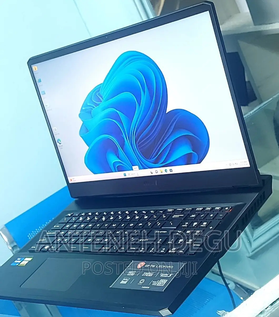 New Laptop MSI GP75 Leopard 16GB Intel Core I7 SSD 1T