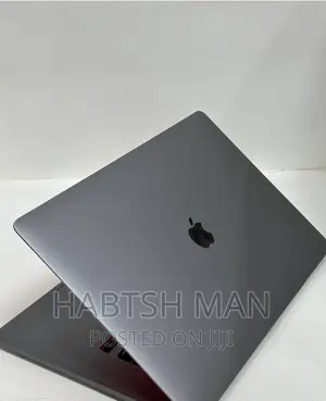 New Laptop Apple MacBook Pro 2019 16GB Intel Core I7 SSD 512GB
