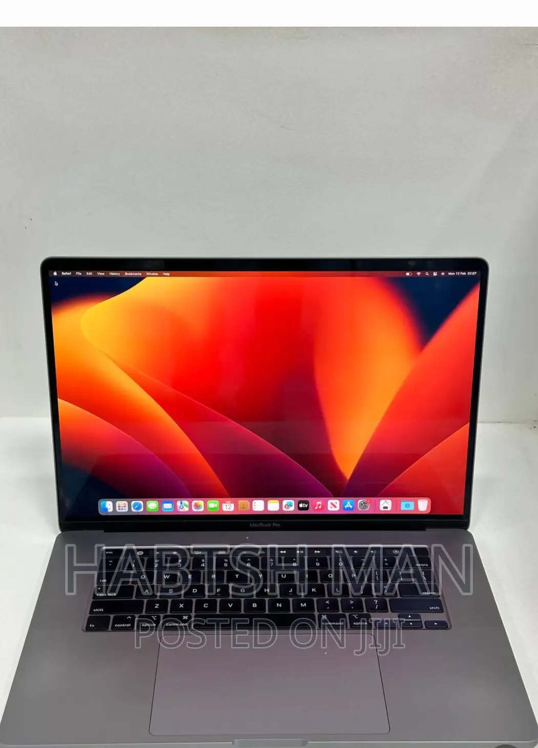 New Laptop Apple MacBook Pro 2019 16GB Intel Core I7 SSD 512GB