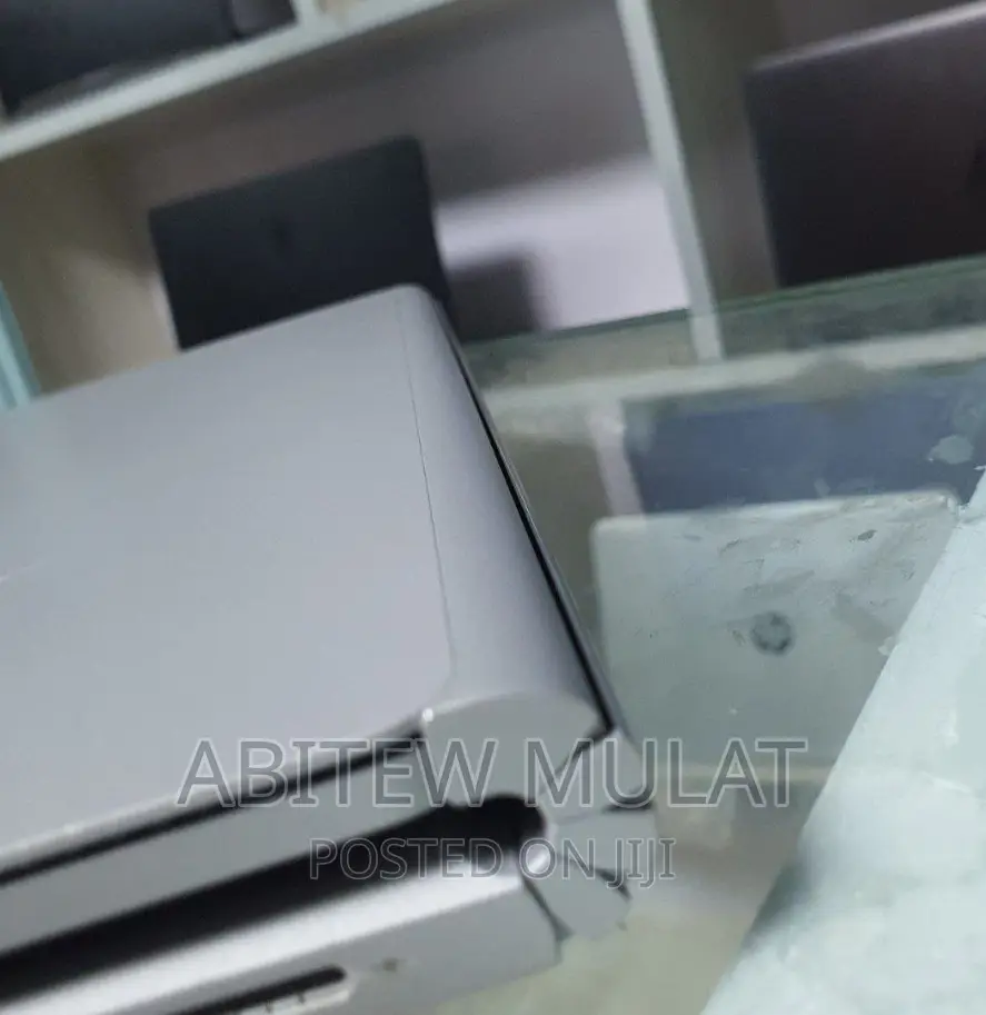 New Laptop Microsoft Surface Book 3 32GB Intel Core I7 SSD 512GB