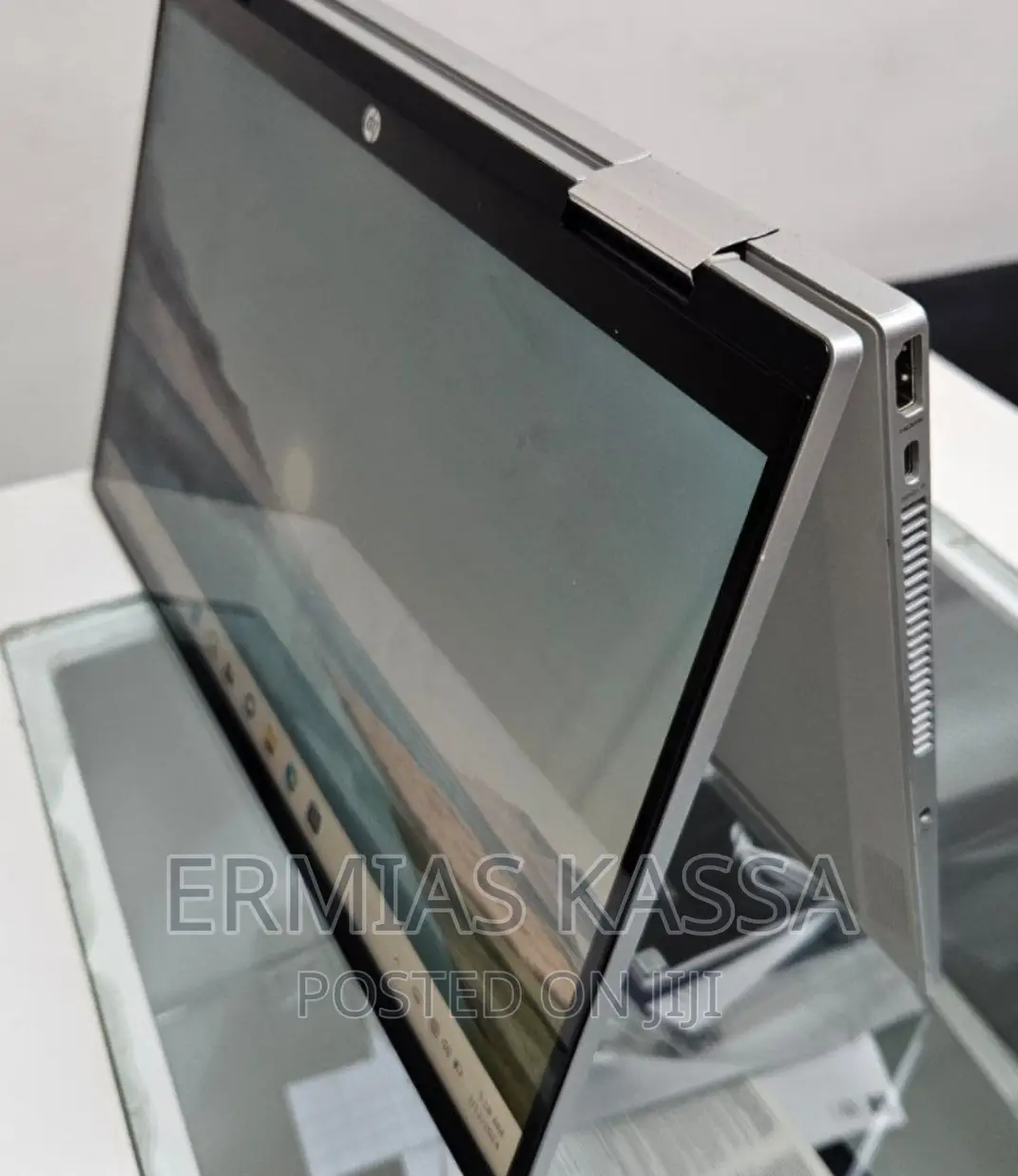 New Laptop HP Pavilion X360 8GB Intel Core I3 SSD 256GB