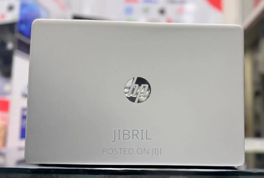 New Laptop HP 14-Dq1088wm 16GB Intel Core I5 SSD 512GB