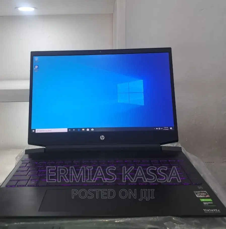 New Laptop HP Pavilion Power 15 8GB AMD Ryzen 5 SSD 512GB