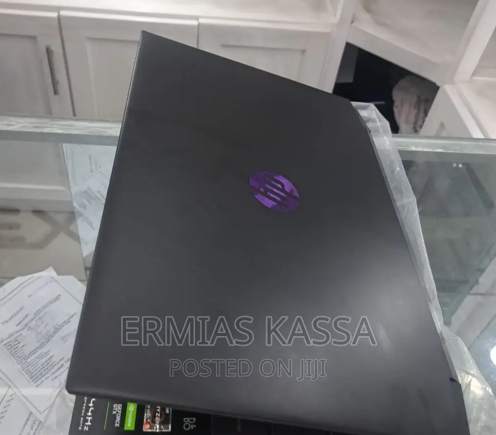 New Laptop HP Pavilion Power 15 8GB AMD Ryzen 5 SSD 512GB