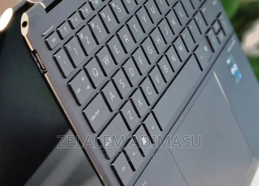 New Laptop HP Spectre X360 16GB Intel Core I7 SSD 1T