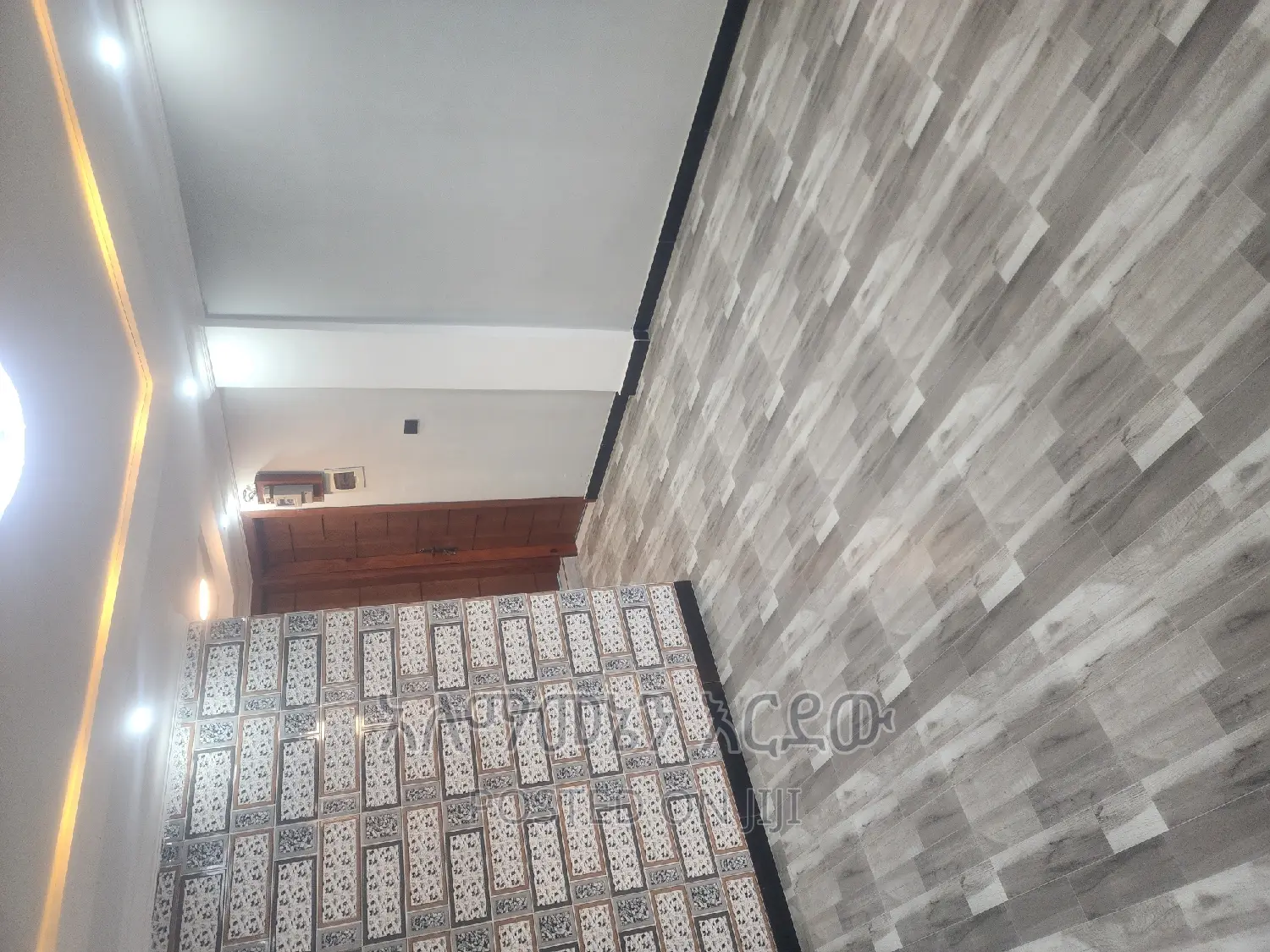 Furnished 1bdrm Condo in ሰሚት ኮንዶሚንየም, Bole for sale