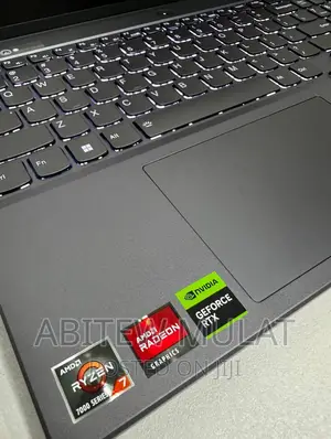 New Laptop Lenovo Legion 5 16GB AMD Ryzen 7 SSD 512GB