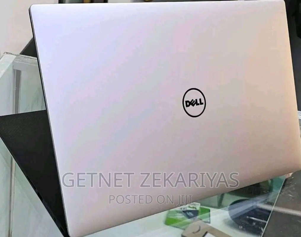 New Laptop Dell XPS 15 32GB Intel Core i7 SSD 1T