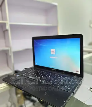 New Laptop Toshiba Satellite C665 4GB AMD SSD 500GB