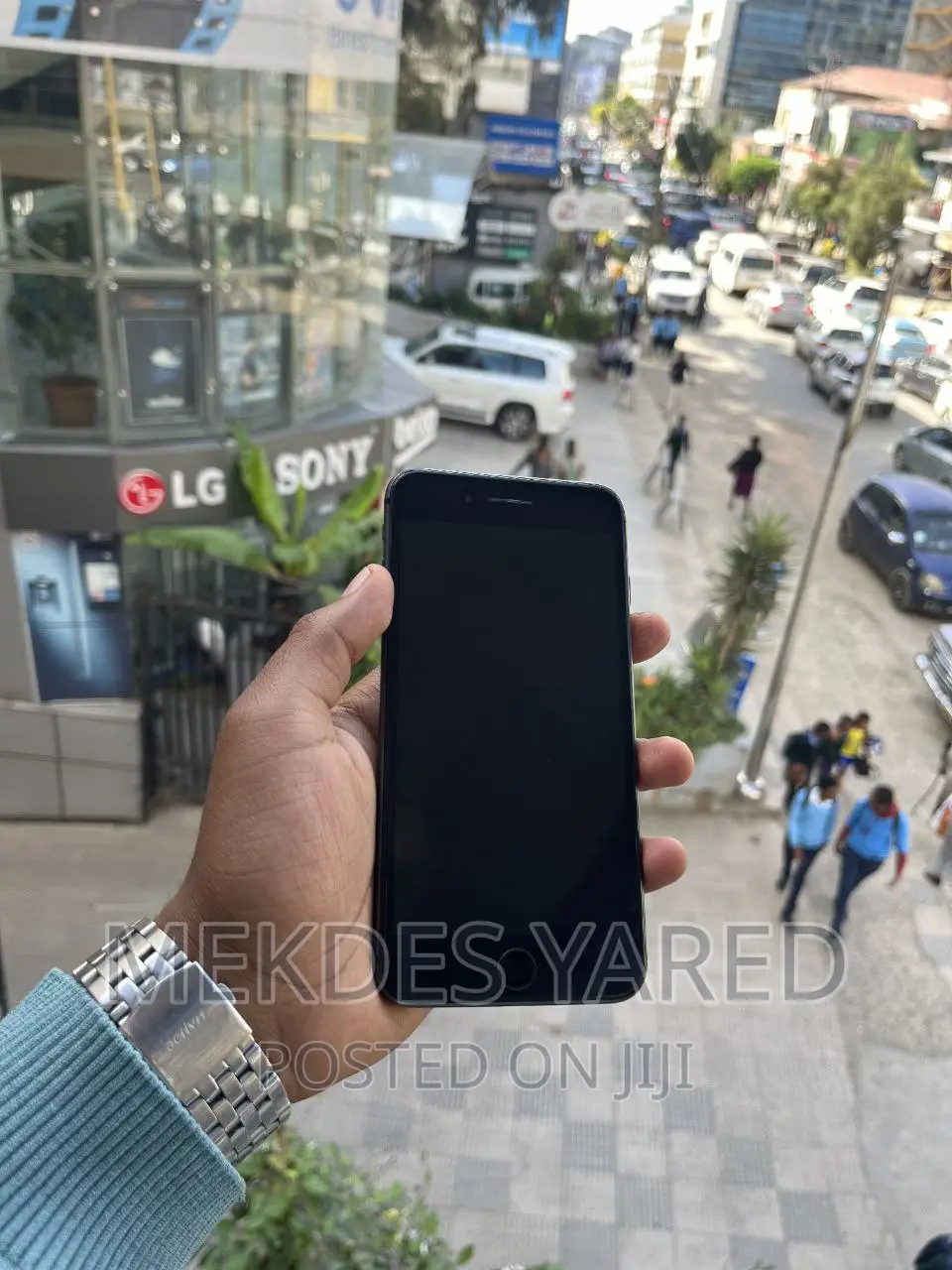 New Apple iPhone 8 Plus 64 GB Black