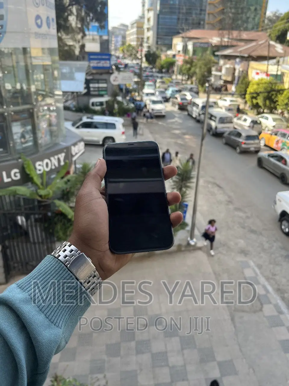 New Apple iPhone 11 64 GB Black