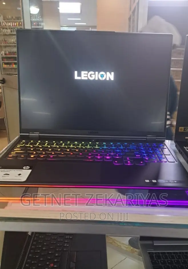 New Laptop Lenovo Legion 7 32GB AMD Ryzen 9 SSD 1T