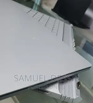 New Laptop Microsoft Surface Book 3 32GB Intel Core I7 SSD 512GB