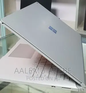 New Laptop Microsoft Surface Pro 4 32GB Intel Core I7 SSD 512GB