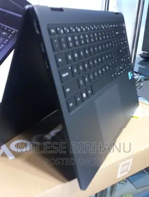 Photo - New Laptop Samsung 16GB Intel Core I7 SSD 1T