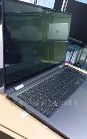 New Laptop Samsung 16GB Intel Core I7 SSD 1T