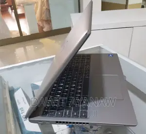 New Laptop Dell 16GB Intel Core I7 SSD 512GB