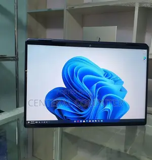 New Laptop HP Spectra 13 16GB Intel Core I7 SSD 1T