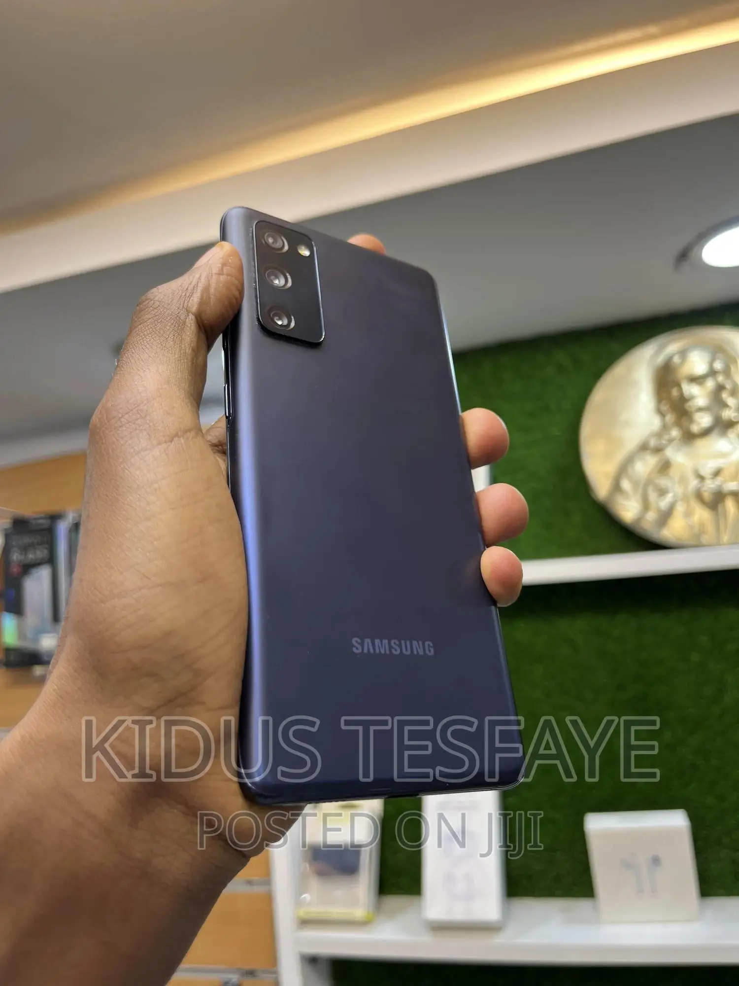 New Samsung Galaxy S20 FE 128 GB Blue