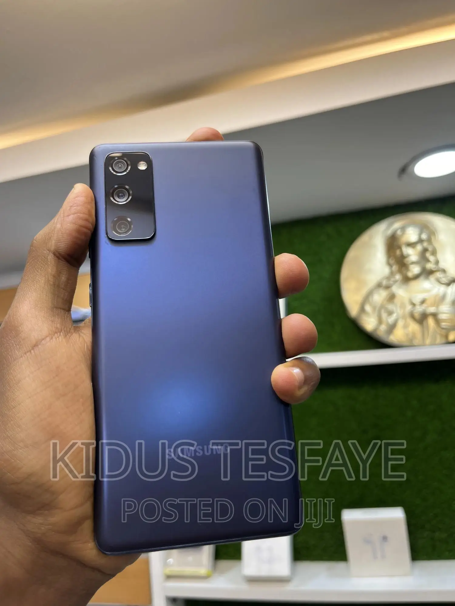 New Samsung Galaxy S20 FE 128 GB Blue