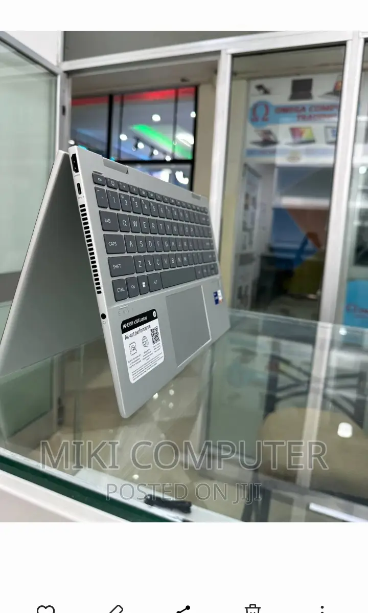 New Laptop HP Envy X360 16GB Intel Core I7 SSD 1T