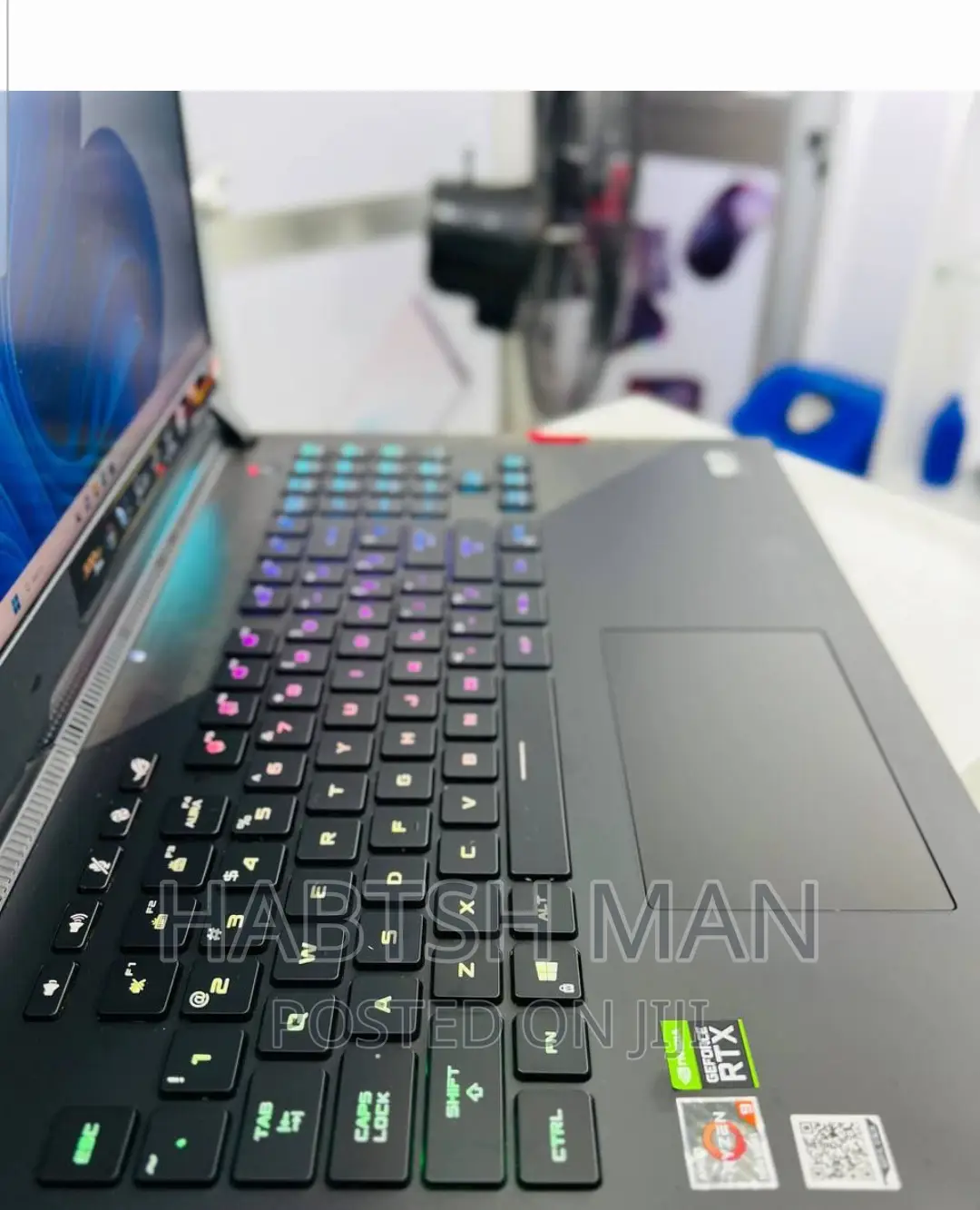 New Laptop Asus ROG Strix G15 32GB AMD Ryzen 9 SSD 1T