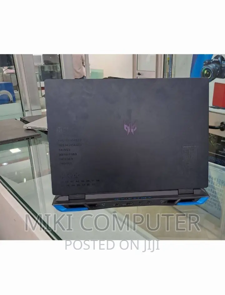 New Laptop Acer Predator Helios 300 16GB Intel Core I9 SSD 1T
