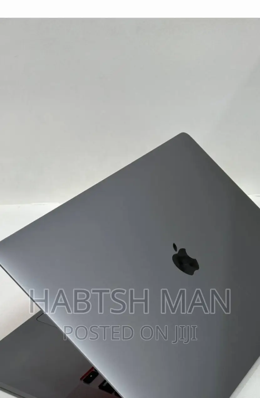 New Laptop Apple MacBook Pro M1 16GB Apple M1 Pro SSD 1T