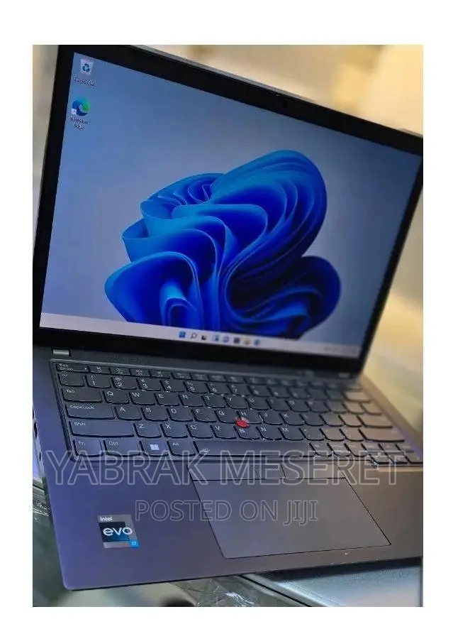 New Laptop Lenovo Thinkpad x13 Yoga 16GB Intel Core i5 SSD 512GB