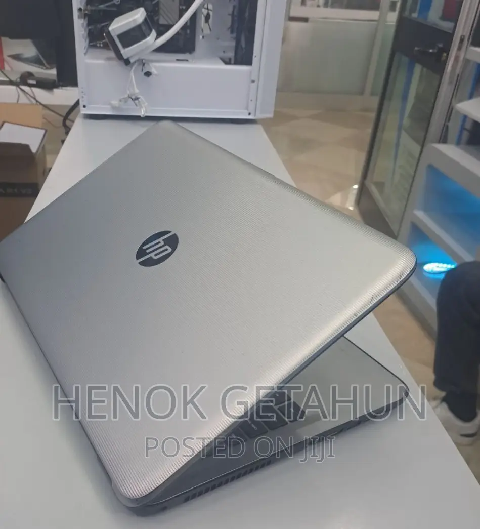 New Laptop HP Stream Notebook 8GB Intel Core I5 HDD 1T