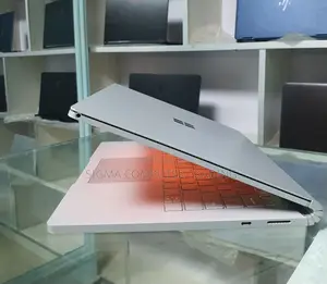 New Laptop Microsoft Surface Book 3 32GB Intel Core I7 SSD 512GB