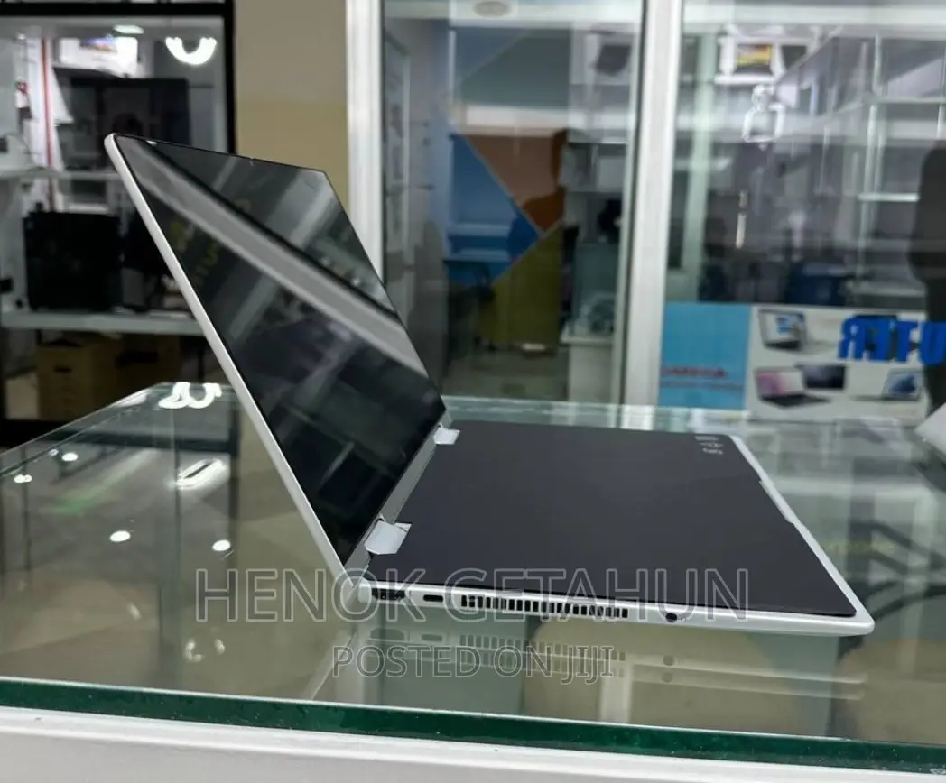 New Laptop HP Envy X360 16GB Intel Core I7 SSD 1T