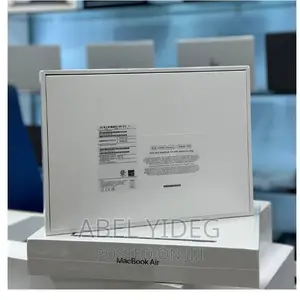 New Laptop Apple MacBook Air 2022 M2 8GB Apple M2 SSD 256GB