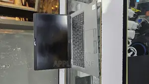 New Laptop Dell Latitude 5310 8GB Intel Core I5 SSD 256GB