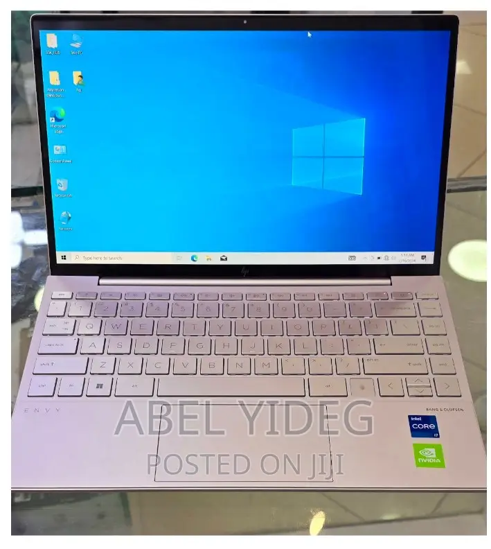 New Laptop HP Envy 13 16GB Intel Core I7 SSD 1T