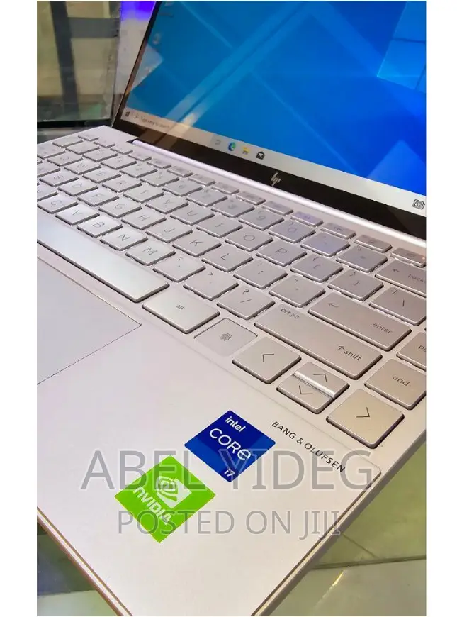 New Laptop HP Envy 13 16GB Intel Core I7 SSD 1T