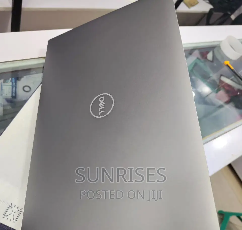 New Laptop Dell Precision M6300 32GB Intel Core I7 SSD 1T