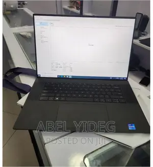 New Laptop Dell 32GB Intel Core I7 SSD 1T