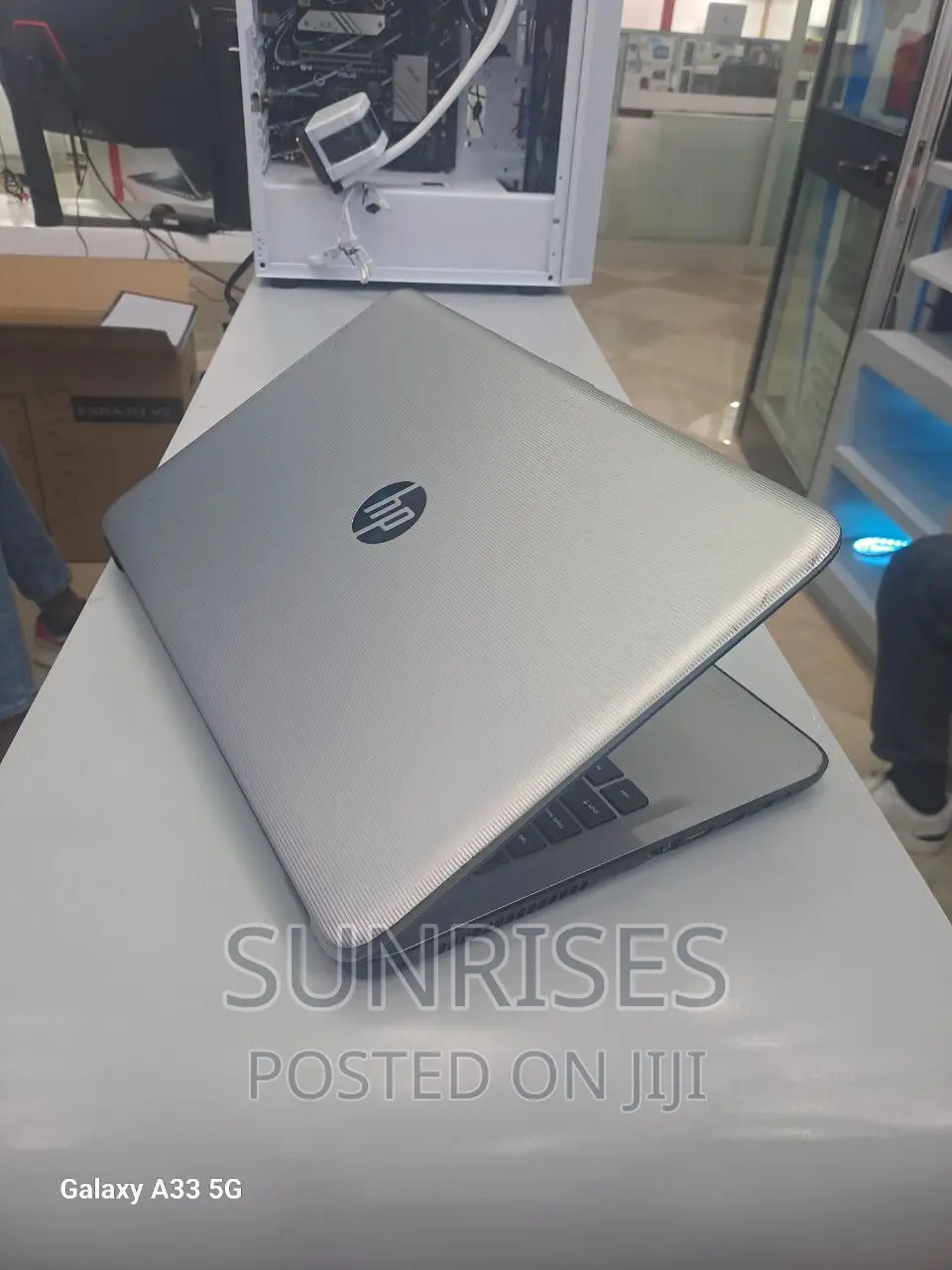 New Laptop HP Stream Notebook 8GB Intel Core I5 SSD 1T