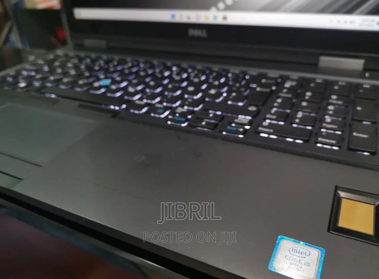 New Laptop Dell Latitude 5580 16GB Intel Core I5 SSD 512GB