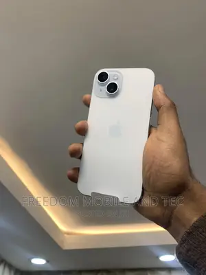 New Apple iPhone 15 128 GB Blue