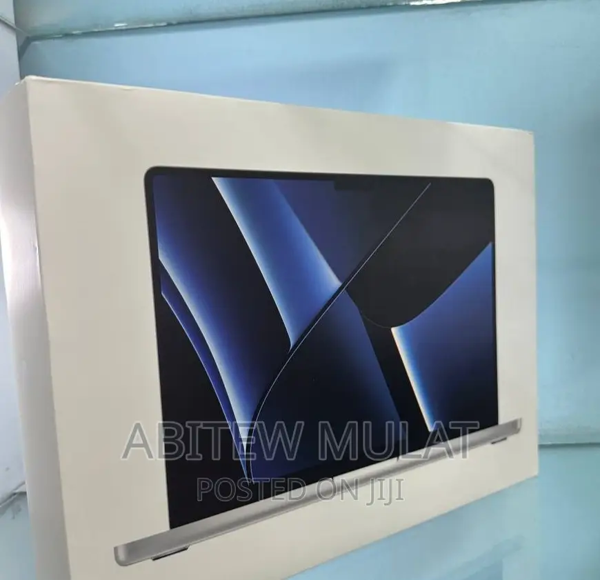 New Laptop Apple MacBook Pro 2023 M2 16GB Apple M2 SSD 512GB