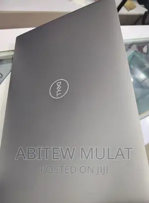 Photo - New Laptop Dell Precision 5570 32GB Intel Core I7 SSD 1T